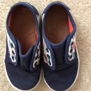 Toms Shoes - Toddler boys surf board Toms size 7 Toms Shoes - Toddler boys surf board Toms size 7